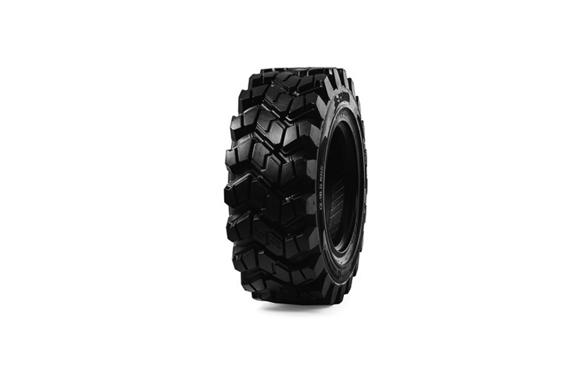 Select the Right Compact Loader Tire for Maximum Performance