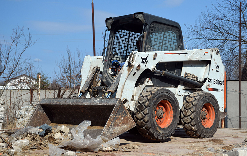 Ultimate Guide to Skid Steer Attachments