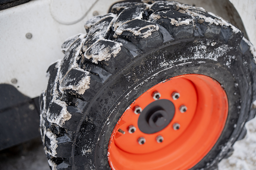 Comprehensive Skid Steer Tires & Wheels Guide